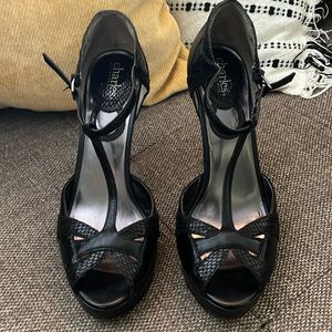 Vintage Charles David Heels
